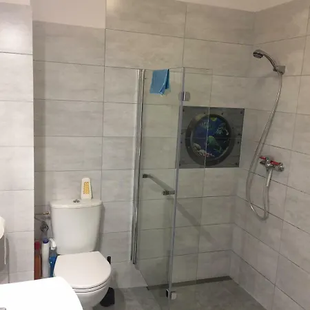 Jula 1 بوغورزيلكا